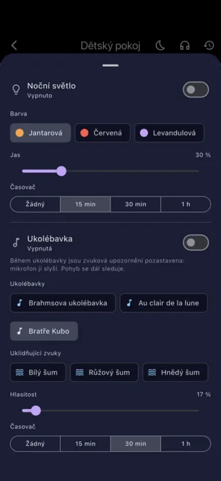 Nastavení nočního světla a ukolébavky z telefonu rodiče