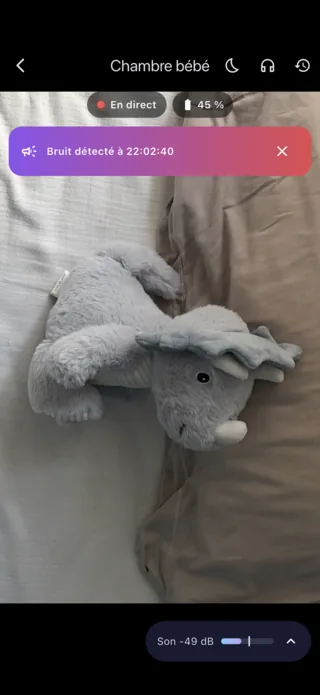 Lullink sur iPhone : la chambre de bébé en direct, avec l'alerte « Bruit détecté »